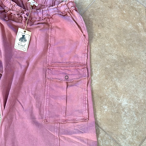 Women’s Easel Mineral Washed Terry Knit Pants Large color Dusty Pink/Faded Plum - Picture 3 of 8